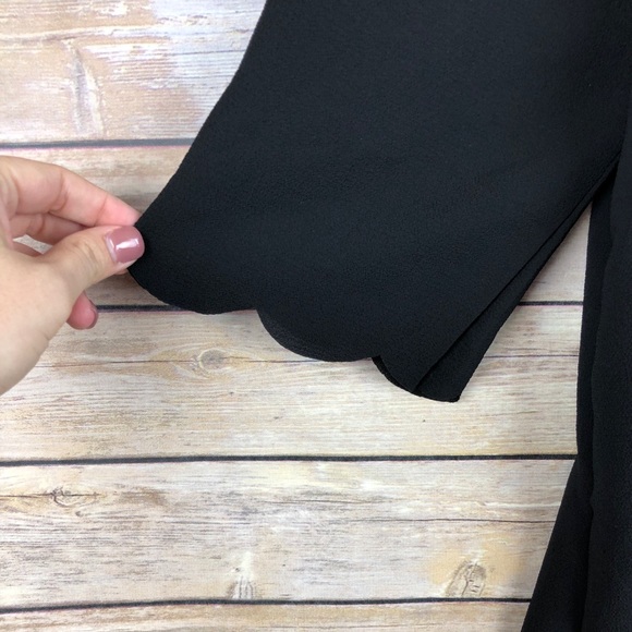 Stitch Fix | Violeta Scalloped Open Back Top Sz MP - Picture 3 of 8